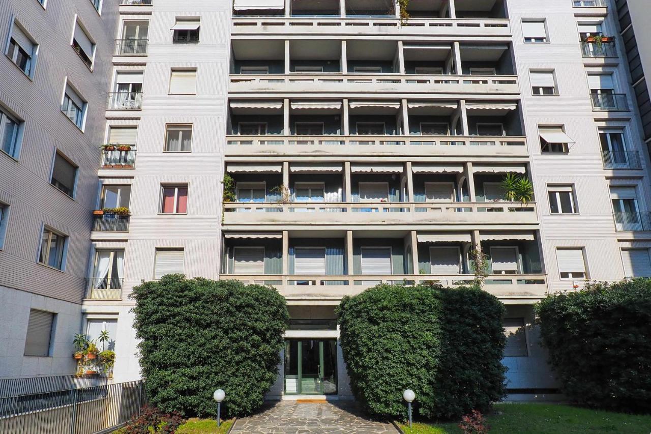 MBA24 Charming Suite close to metro Fiera Citylife Milano Esterno foto