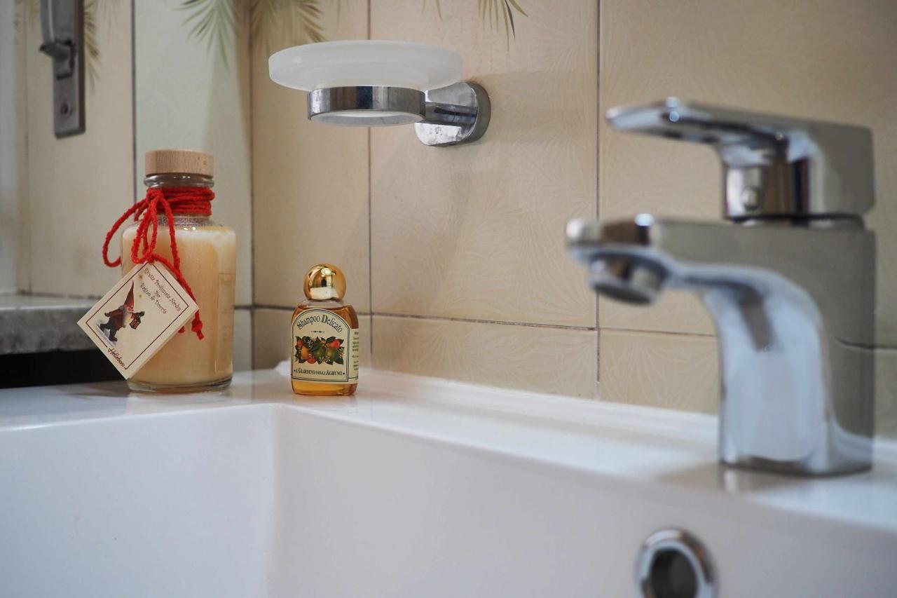 MBA24 Charming Suite close to metro Fiera Citylife Milano Esterno foto